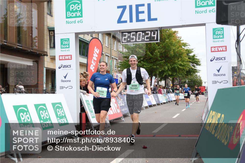21.09.2025 - PSD Bank Halbmarathon Strokosch-Dieckow http://msf.ph/oto/8938405 21.09.2025 12:49:48 Ziel 1006, 3699, 4060 meine-sportfotos.de