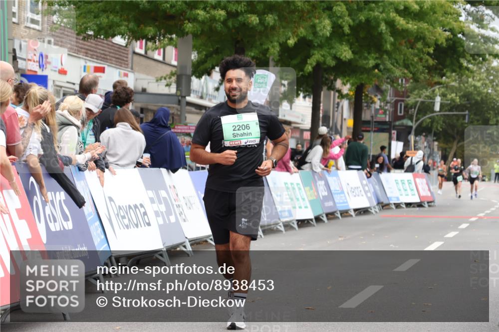 21.09.2025 - PSD Bank Halbmarathon Strokosch-Dieckow http://msf.ph/oto/8938453 21.09.2025 12:51:23 Ziel 2206 meine-sportfotos.de