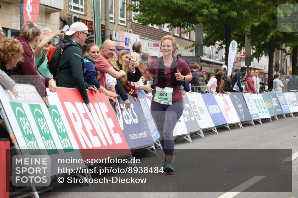 21.09.2025 - PSD Bank Halbmarathon Strokosch-Dieckow http://msf.ph/oto/8938484 21.09.2025 12:52:21 Ziel 3574, 3808 meine-sportfotos.de