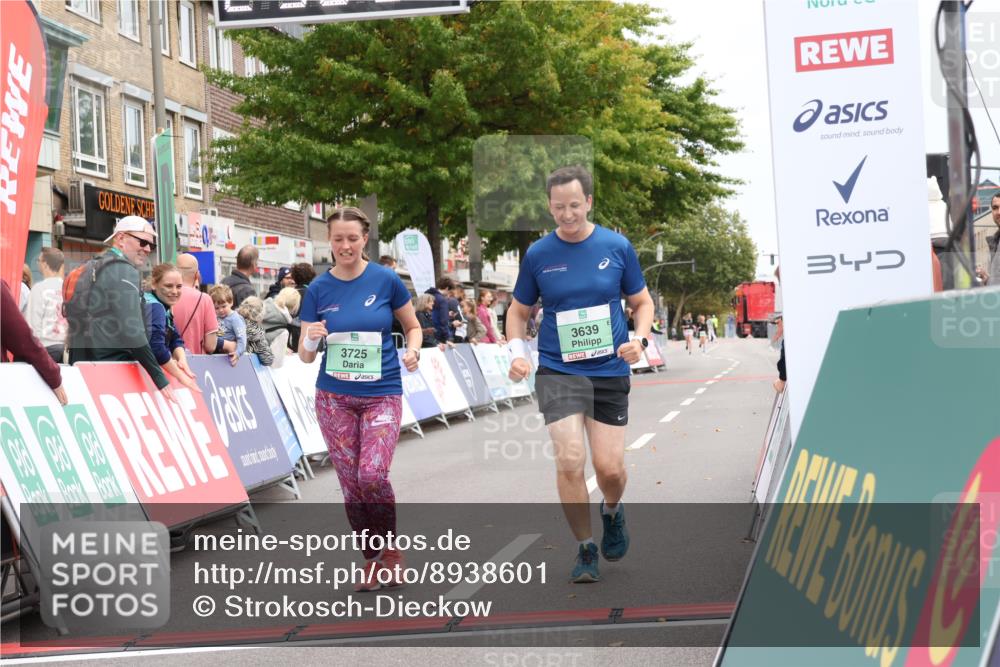 21.09.2025 - PSD Bank Halbmarathon Strokosch-Dieckow http://msf.ph/oto/8938601 21.09.2025 12:56:18 Ziel 3639, 3725 meine-sportfotos.de