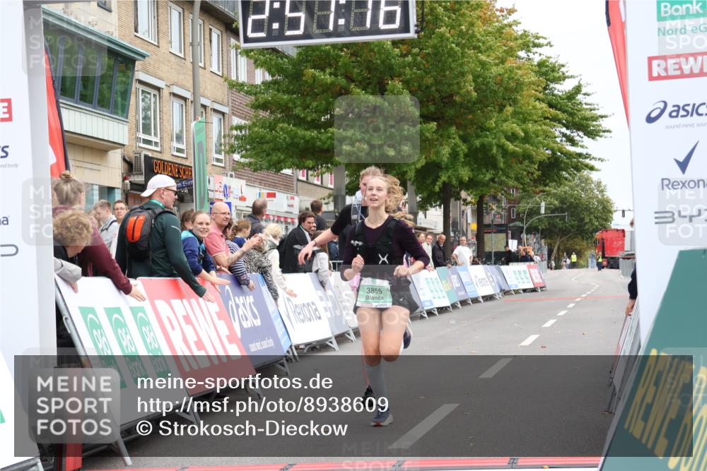 21.09.2025 - PSD Bank Halbmarathon Strokosch-Dieckow http://msf.ph/oto/8938609 21.09.2025 12:56:40 Ziel 3833, 3855 meine-sportfotos.de
