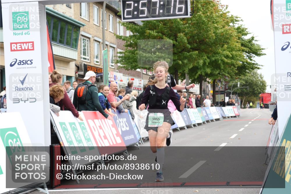 21.09.2025 - PSD Bank Halbmarathon Strokosch-Dieckow http://msf.ph/oto/8938610 21.09.2025 12:56:40 Ziel 3833, 3855 meine-sportfotos.de