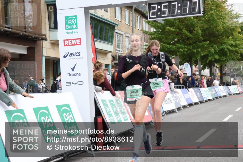 21.09.2025 - PSD Bank Halbmarathon Strokosch-Dieckow http://msf.ph/oto/8938612 21.09.2025 12:56:41 Ziel 3833, 3855 meine-sportfotos.de