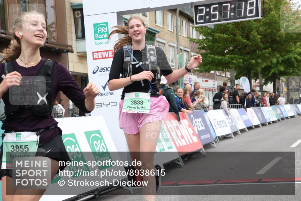 21.09.2025 - PSD Bank Halbmarathon Strokosch-Dieckow http://msf.ph/oto/8938615 21.09.2025 12:56:42 Ziel 3833, 3855 meine-sportfotos.de