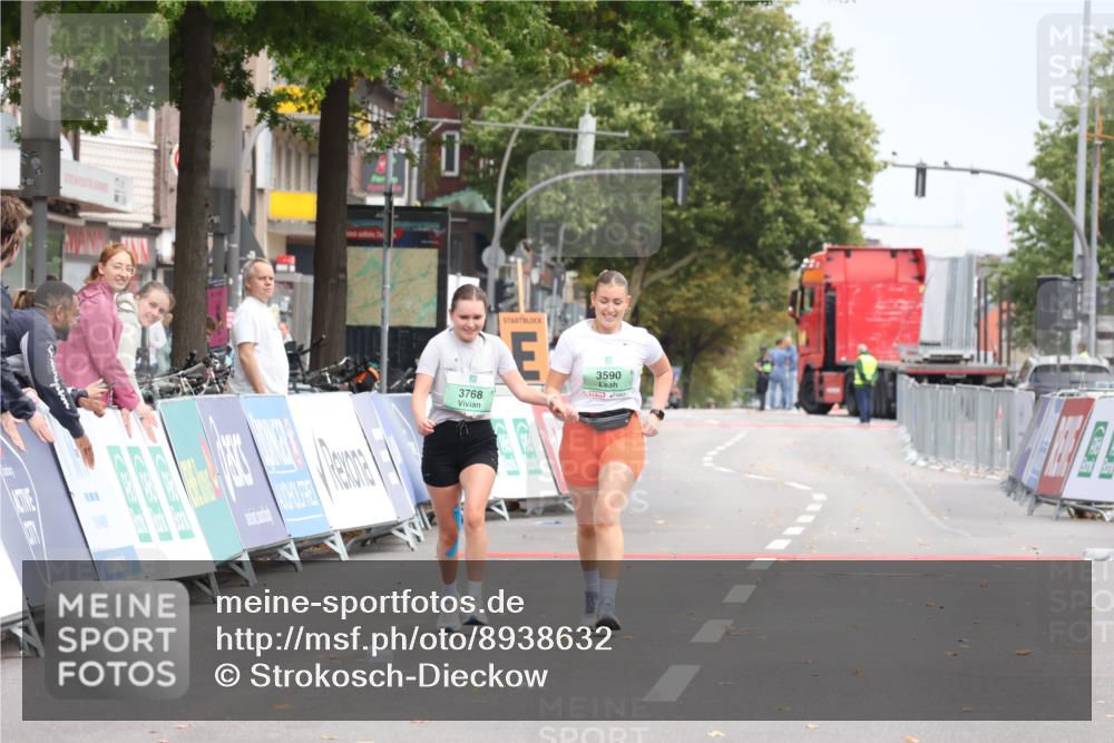 21.09.2025 - PSD Bank Halbmarathon Strokosch-Dieckow http://msf.ph/oto/8938632 21.09.2025 12:59:09 Ziel  meine-sportfotos.de