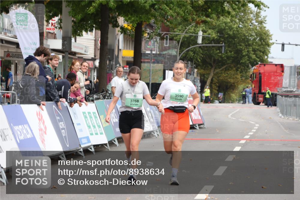 21.09.2025 - PSD Bank Halbmarathon Strokosch-Dieckow http://msf.ph/oto/8938634 21.09.2025 12:59:12 Ziel 3590, 3768 meine-sportfotos.de