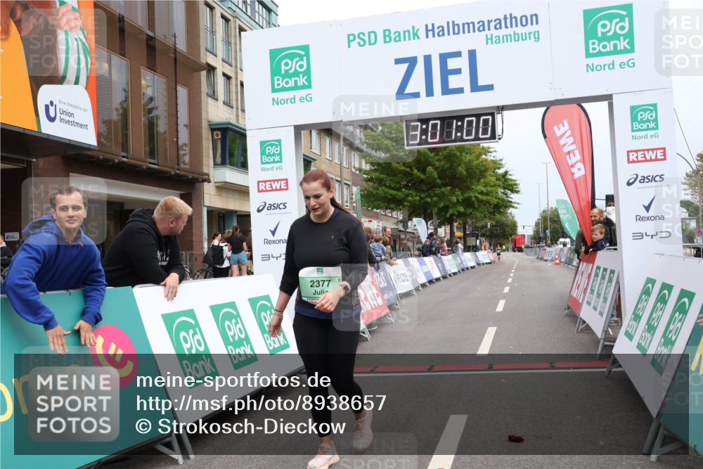 21.09.2025 - PSD Bank Halbmarathon Strokosch-Dieckow http://msf.ph/oto/8938657 21.09.2025 13:00:23 Ziel 2377 meine-sportfotos.de