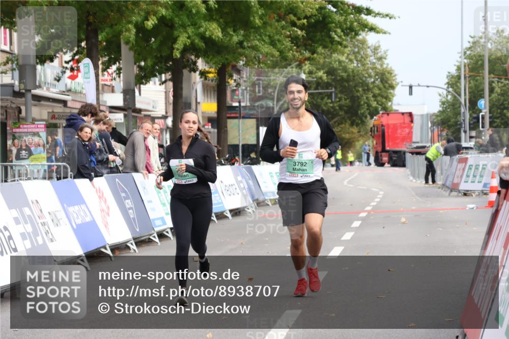 21.09.2025 - PSD Bank Halbmarathon Strokosch-Dieckow http://msf.ph/oto/8938707 21.09.2025 13:04:43 Ziel 3593, 3792 meine-sportfotos.de