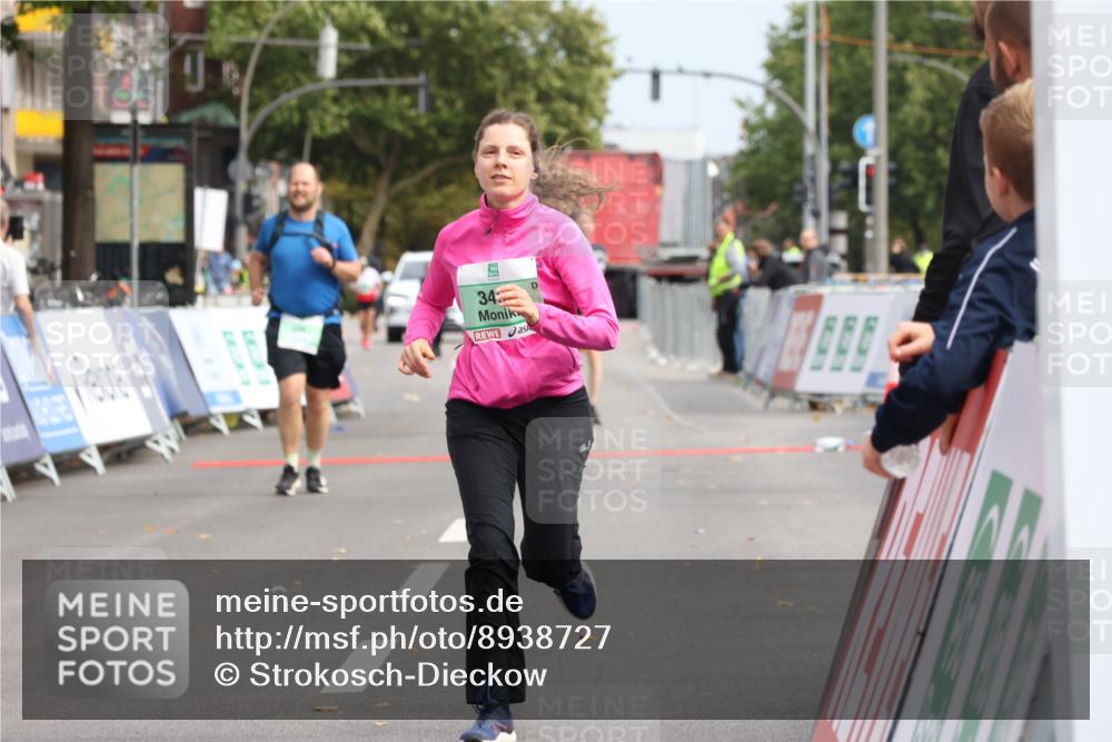 21.09.2025 - PSD Bank Halbmarathon Strokosch-Dieckow http://msf.ph/oto/8938727 21.09.2025 13:06:48 Ziel 3497 meine-sportfotos.de