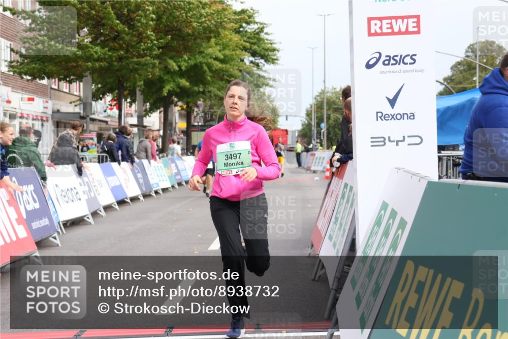 21.09.2025 - PSD Bank Halbmarathon Strokosch-Dieckow http://msf.ph/oto/8938732 21.09.2025 13:06:51 Ziel 3497 meine-sportfotos.de