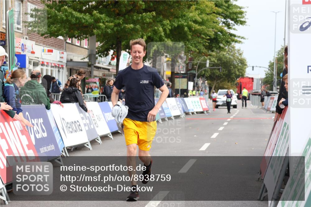 21.09.2025 - PSD Bank Halbmarathon Strokosch-Dieckow http://msf.ph/oto/8938759 21.09.2025 13:07:13 Ziel 3810 meine-sportfotos.de