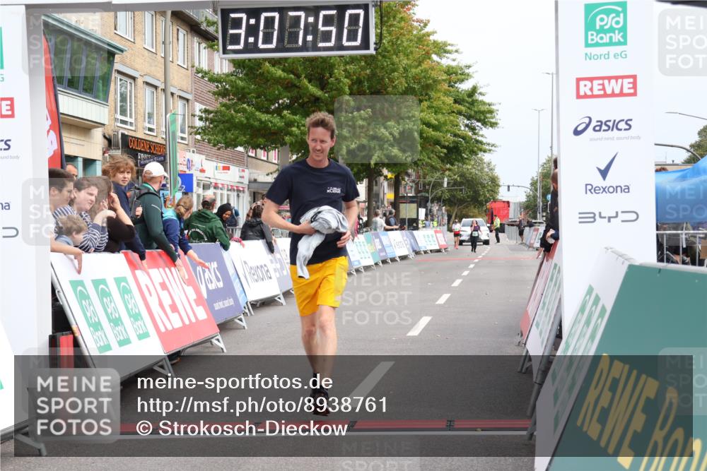 21.09.2025 - PSD Bank Halbmarathon Strokosch-Dieckow http://msf.ph/oto/8938761 21.09.2025 13:07:14 Ziel 3810 meine-sportfotos.de