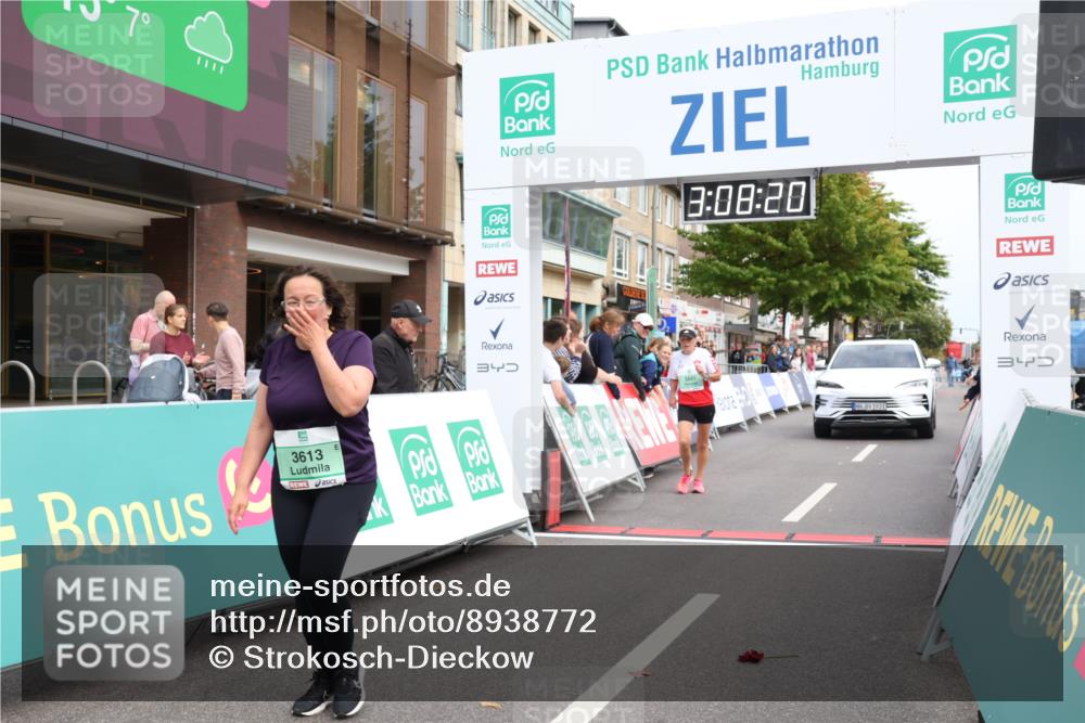 21.09.2025 - PSD Bank Halbmarathon Strokosch-Dieckow http://msf.ph/oto/8938772 21.09.2025 13:07:44 Ziel 3613, 3841 meine-sportfotos.de