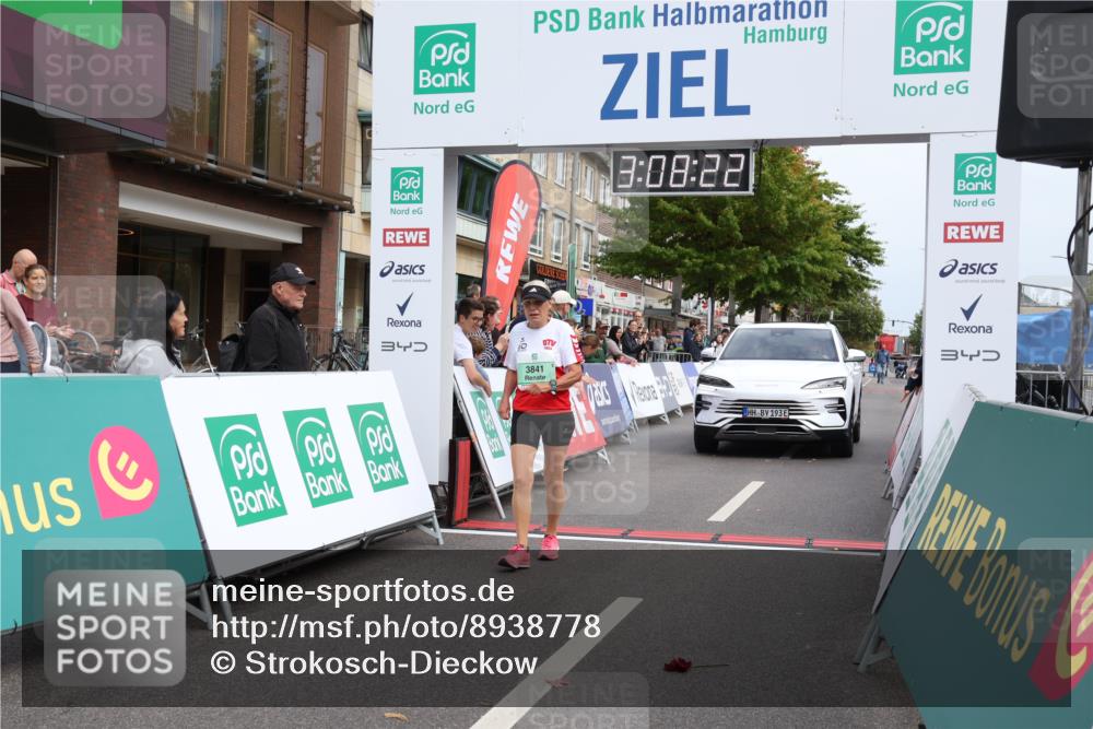 21.09.2025 - PSD Bank Halbmarathon Strokosch-Dieckow http://msf.ph/oto/8938778 21.09.2025 13:07:46 Ziel 3613, 3841 meine-sportfotos.de