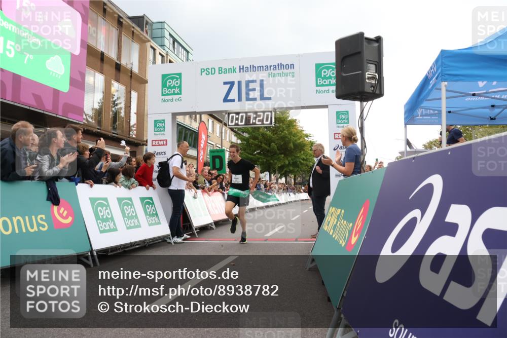 21.09.2025 - PSD Bank Halbmarathon Strokosch-Dieckow http://msf.ph/oto/8938782 21.09.2025 10:24:52 Ziel 350 meine-sportfotos.de