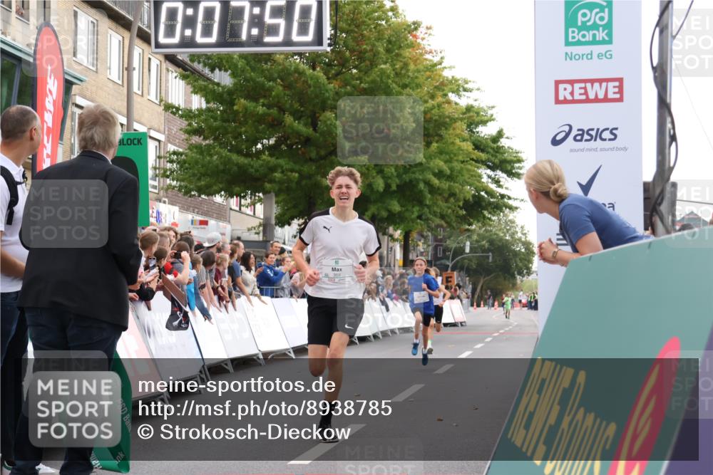 21.09.2025 - PSD Bank Halbmarathon Strokosch-Dieckow http://msf.ph/oto/8938785 21.09.2025 10:25:22 Ziel 310, 359, 378 meine-sportfotos.de
