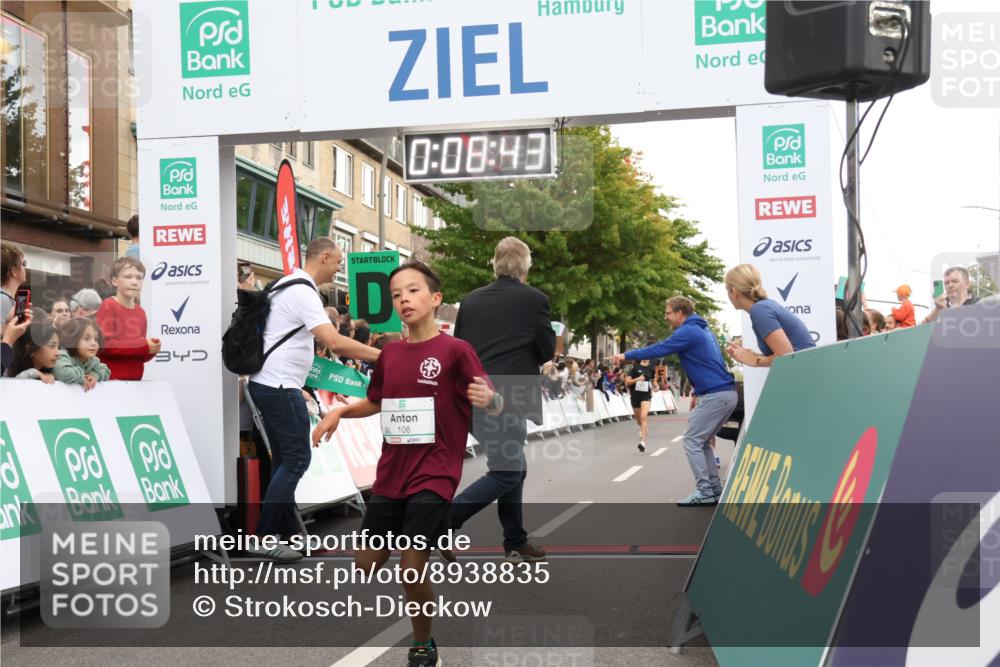 21.09.2025 - PSD Bank Halbmarathon Strokosch-Dieckow http://msf.ph/oto/8938835 21.09.2025 10:26:14 Ziel 106, 226, 302, 421, 450 meine-sportfotos.de