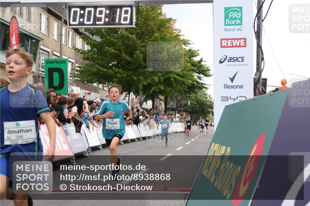 21.09.2025 - PSD Bank Halbmarathon Strokosch-Dieckow http://msf.ph/oto/8938868 21.09.2025 10:26:50 Ziel 111, 143, 152, 297, 379, 396 meine-sportfotos.de