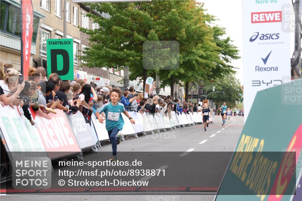 21.09.2025 - PSD Bank Halbmarathon Strokosch-Dieckow http://msf.ph/oto/8938871 21.09.2025 10:26:52 Ziel 143, 152, 297, 379, 396 meine-sportfotos.de
