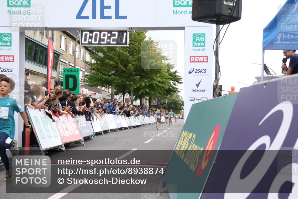 21.09.2025 - PSD Bank Halbmarathon Strokosch-Dieckow http://msf.ph/oto/8938874 21.09.2025 10:26:53 Ziel 143, 152, 297, 379, 396 meine-sportfotos.de