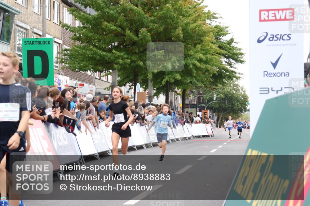 21.09.2025 - PSD Bank Halbmarathon Strokosch-Dieckow http://msf.ph/oto/8938883 21.09.2025 10:27:00 Ziel 152, 209, 210, 222, 283, 360 meine-sportfotos.de