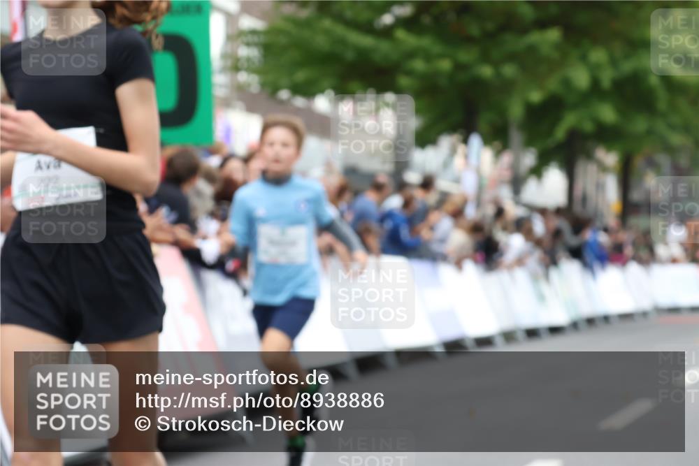 21.09.2025 - PSD Bank Halbmarathon Strokosch-Dieckow http://msf.ph/oto/8938886 21.09.2025 10:27:02 Ziel 209, 210, 222, 283, 360 meine-sportfotos.de