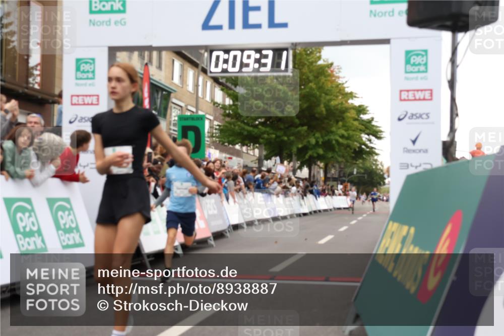 21.09.2025 - PSD Bank Halbmarathon Strokosch-Dieckow http://msf.ph/oto/8938887 21.09.2025 10:27:03 Ziel 209, 210, 222, 283, 360 meine-sportfotos.de