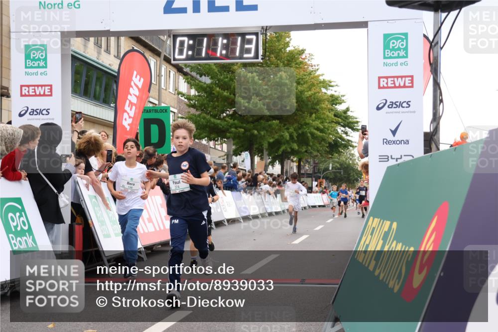21.09.2025 - PSD Bank Halbmarathon Strokosch-Dieckow http://msf.ph/oto/8939033 21.09.2025 10:28:45 Ziel 123, 150, 197, 198, 204, 205, 361, 374, 408, 426, 437 meine-sportfotos.de