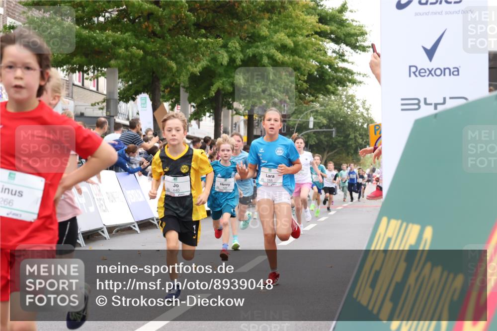 21.09.2025 - PSD Bank Halbmarathon Strokosch-Dieckow http://msf.ph/oto/8939048 21.09.2025 10:28:55 Ziel 109, 126, 255, 266, 337, 357, 371, 388, 389, 397, 408, 415, 437, 440 meine-sportfotos.de