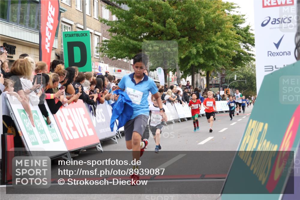 21.09.2025 - PSD Bank Halbmarathon Strokosch-Dieckow http://msf.ph/oto/8939087 21.09.2025 10:29:23 Ziel 261, 327, 345, 390, 395, 416, 455 meine-sportfotos.de