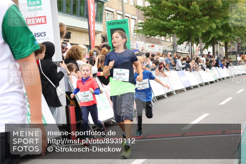 21.09.2025 - PSD Bank Halbmarathon Strokosch-Dieckow http://msf.ph/oto/8939112 21.09.2025 10:29:35 Ziel 166, 233, 250, 301, 345, 381, 406, 434 meine-sportfotos.de