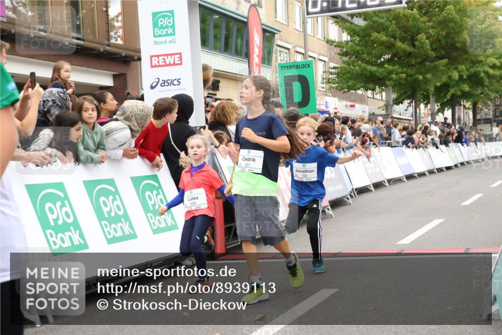 21.09.2025 - PSD Bank Halbmarathon Strokosch-Dieckow http://msf.ph/oto/8939113 21.09.2025 10:29:35 Ziel 166, 233, 250, 301, 345, 381, 406, 434 meine-sportfotos.de