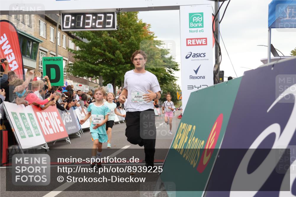 21.09.2025 - PSD Bank Halbmarathon Strokosch-Dieckow http://msf.ph/oto/8939225 21.09.2025 10:30:54 Ziel 108, 117, 192, 246, 318, 320, 324, 335, 402, 403, 405, 456, 457 meine-sportfotos.de
