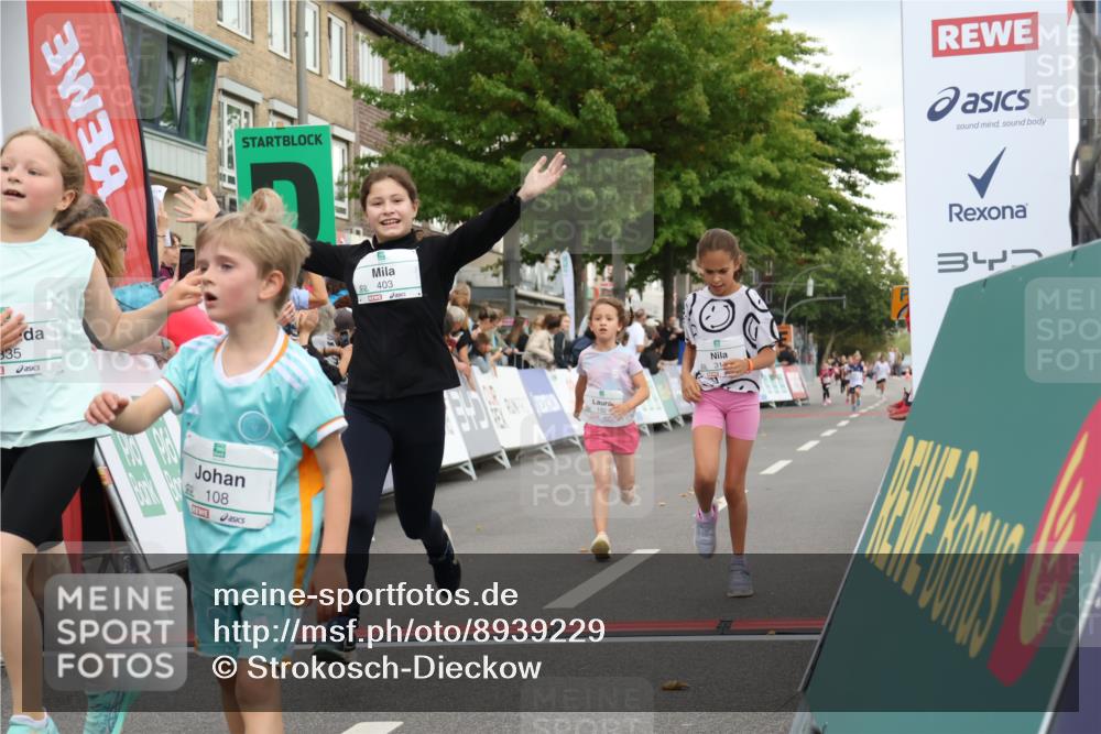 21.09.2025 - PSD Bank Halbmarathon Strokosch-Dieckow http://msf.ph/oto/8939229 21.09.2025 10:30:56 Ziel 108, 117, 192, 318, 324, 335, 402, 403, 405, 457 meine-sportfotos.de