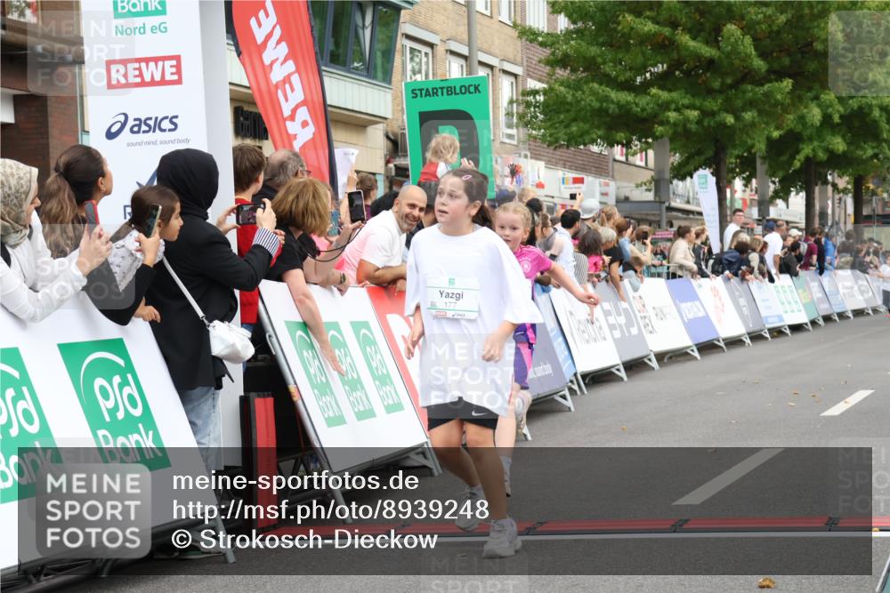 21.09.2025 - PSD Bank Halbmarathon Strokosch-Dieckow http://msf.ph/oto/8939248 21.09.2025 10:31:18 Ziel 177, 277, 323, 340, 413 meine-sportfotos.de