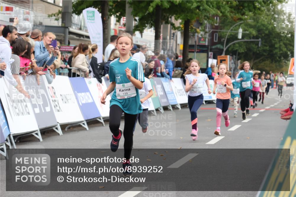 21.09.2025 - PSD Bank Halbmarathon Strokosch-Dieckow http://msf.ph/oto/8939252 21.09.2025 10:31:24 Ziel 139, 177, 277, 311, 387 meine-sportfotos.de