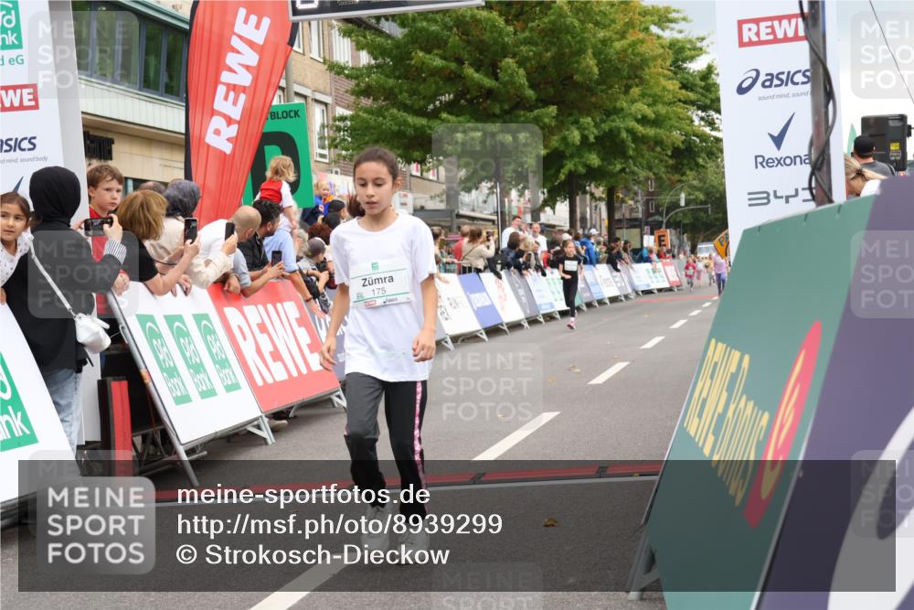 21.09.2025 - PSD Bank Halbmarathon Strokosch-Dieckow http://msf.ph/oto/8939299 21.09.2025 10:31:58 Ziel 175, 190, 191, 404 meine-sportfotos.de