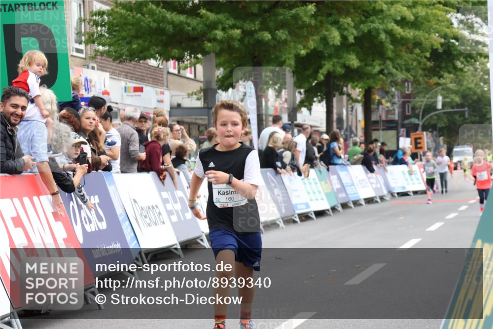 21.09.2025 - PSD Bank Halbmarathon Strokosch-Dieckow http://msf.ph/oto/8939340 21.09.2025 10:32:50 Ziel 160, 372, 429 meine-sportfotos.de