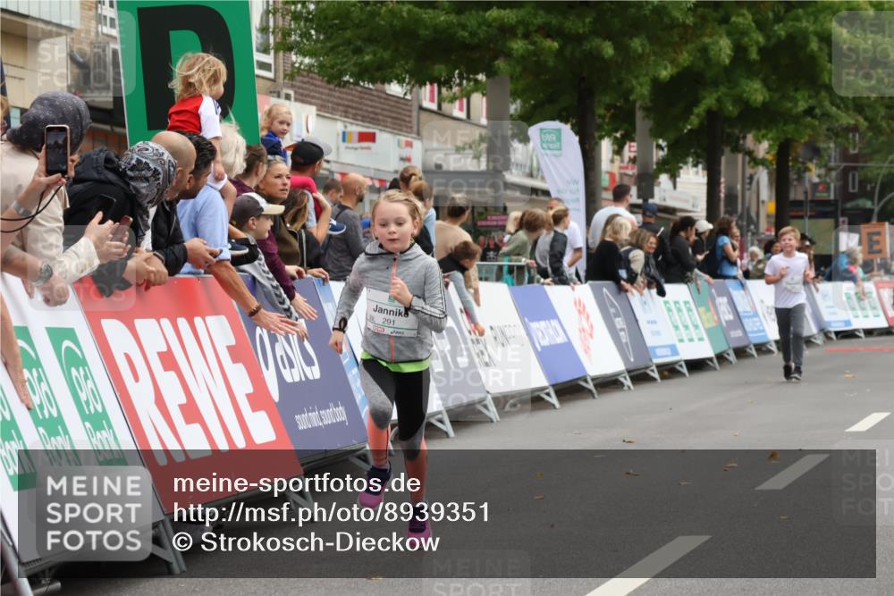 21.09.2025 - PSD Bank Halbmarathon Strokosch-Dieckow http://msf.ph/oto/8939351 21.09.2025 10:33:02 Ziel 291, 394 meine-sportfotos.de