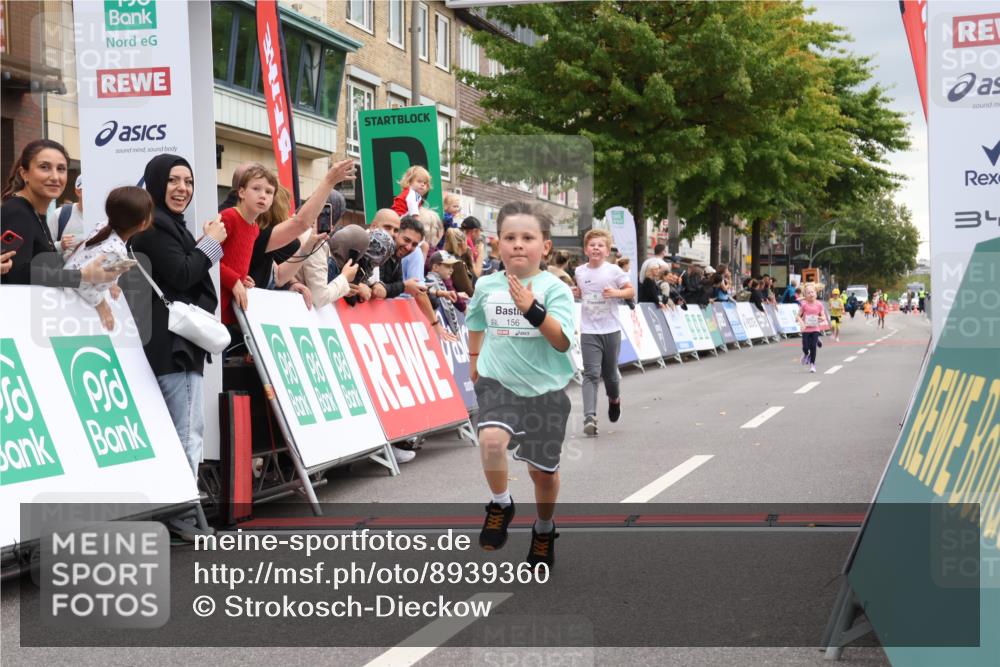 21.09.2025 - PSD Bank Halbmarathon Strokosch-Dieckow http://msf.ph/oto/8939360 21.09.2025 10:33:08 Ziel 156, 291, 386 meine-sportfotos.de