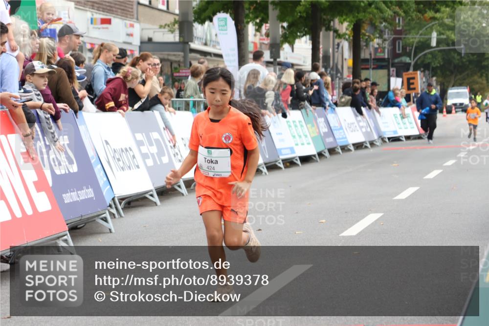 21.09.2025 - PSD Bank Halbmarathon Strokosch-Dieckow http://msf.ph/oto/8939378 21.09.2025 10:33:33 Ziel 424 meine-sportfotos.de