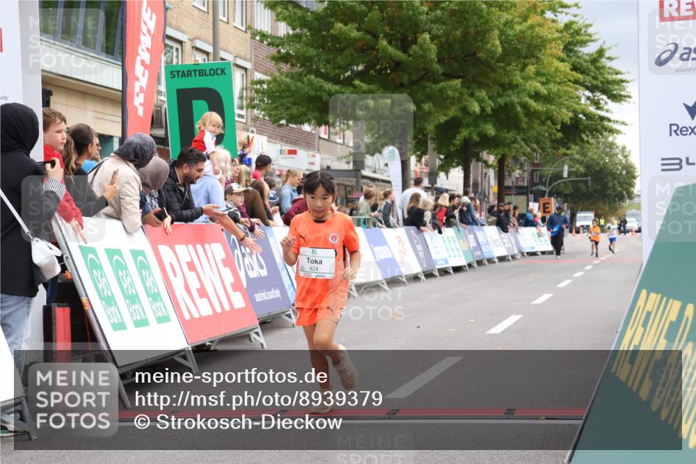 21.09.2025 - PSD Bank Halbmarathon Strokosch-Dieckow http://msf.ph/oto/8939379 21.09.2025 10:33:33 Ziel 424 meine-sportfotos.de