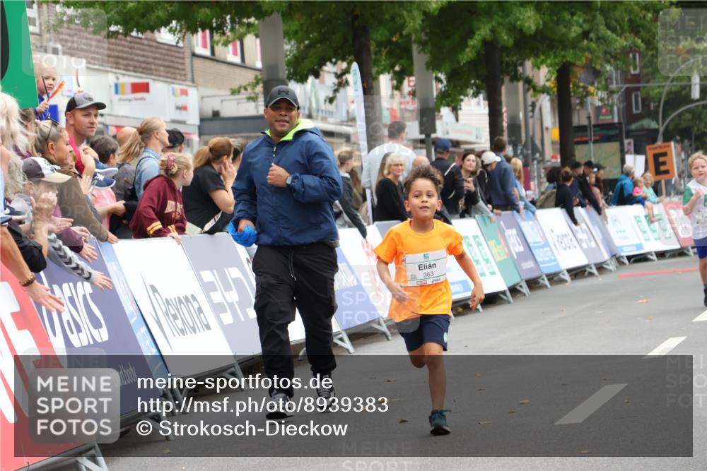 21.09.2025 - PSD Bank Halbmarathon Strokosch-Dieckow http://msf.ph/oto/8939383 21.09.2025 10:33:46 Ziel 363 meine-sportfotos.de