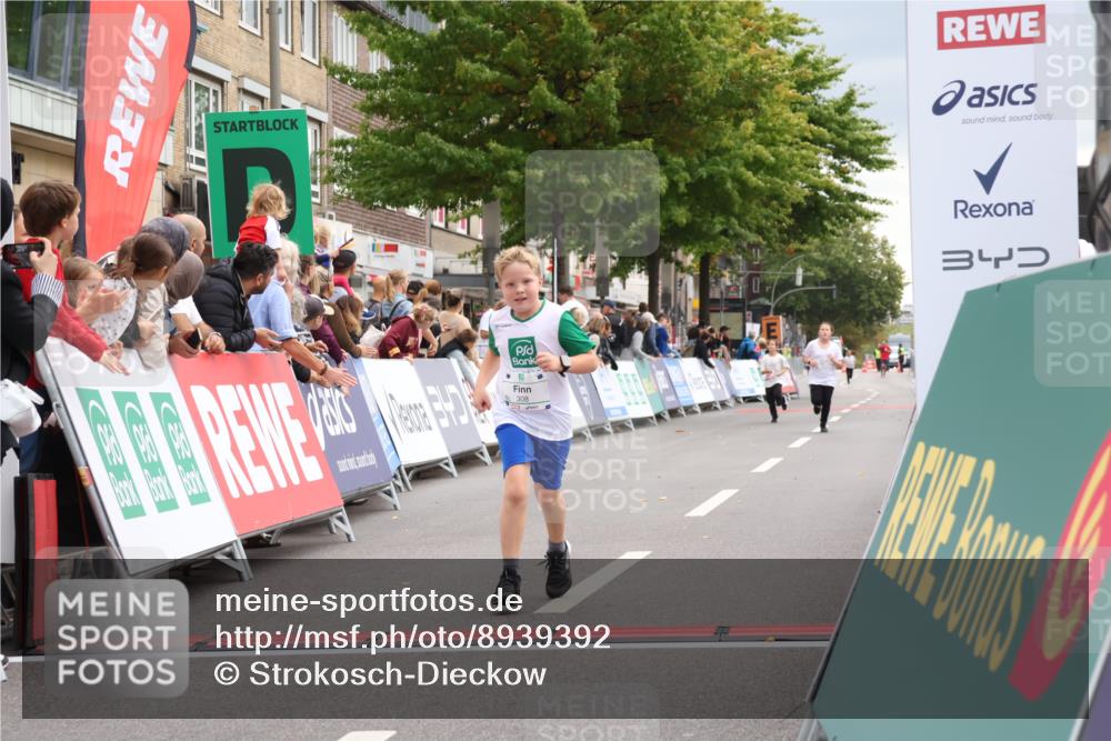 21.09.2025 - PSD Bank Halbmarathon Strokosch-Dieckow http://msf.ph/oto/8939392 21.09.2025 10:33:52 Ziel 308, 363 meine-sportfotos.de