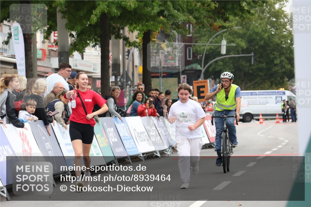 21.09.2025 - PSD Bank Halbmarathon Strokosch-Dieckow http://msf.ph/oto/8939464 21.09.2025 10:37:21 Ziel  meine-sportfotos.de