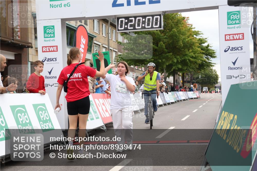 21.09.2025 - PSD Bank Halbmarathon Strokosch-Dieckow http://msf.ph/oto/8939474 21.09.2025 10:37:31 Ziel 172 meine-sportfotos.de