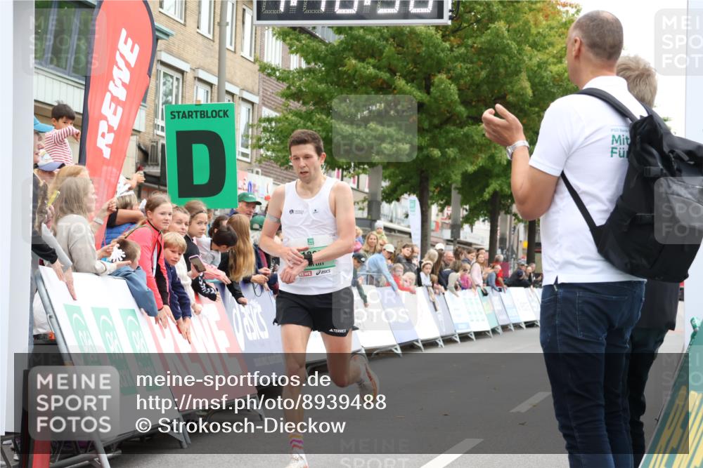 21.09.2025 - PSD Bank Halbmarathon Strokosch-Dieckow http://msf.ph/oto/8939488 21.09.2025 11:09:54 Ziel 1303 meine-sportfotos.de