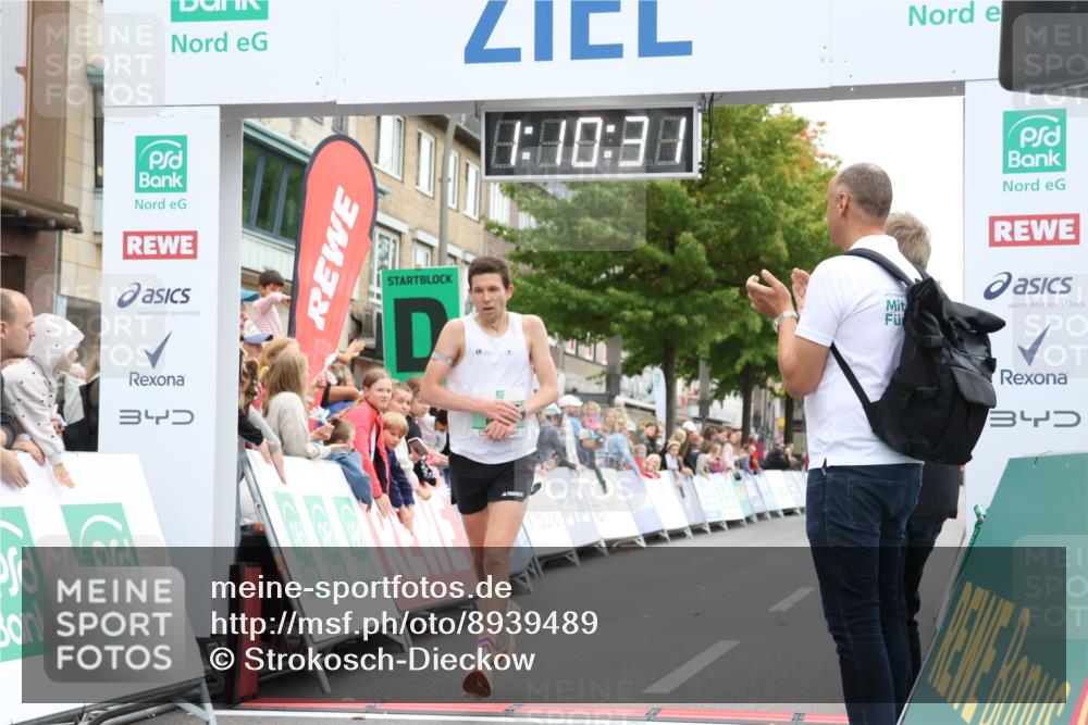 21.09.2025 - PSD Bank Halbmarathon Strokosch-Dieckow http://msf.ph/oto/8939489 21.09.2025 11:09:54 Ziel 1303 meine-sportfotos.de