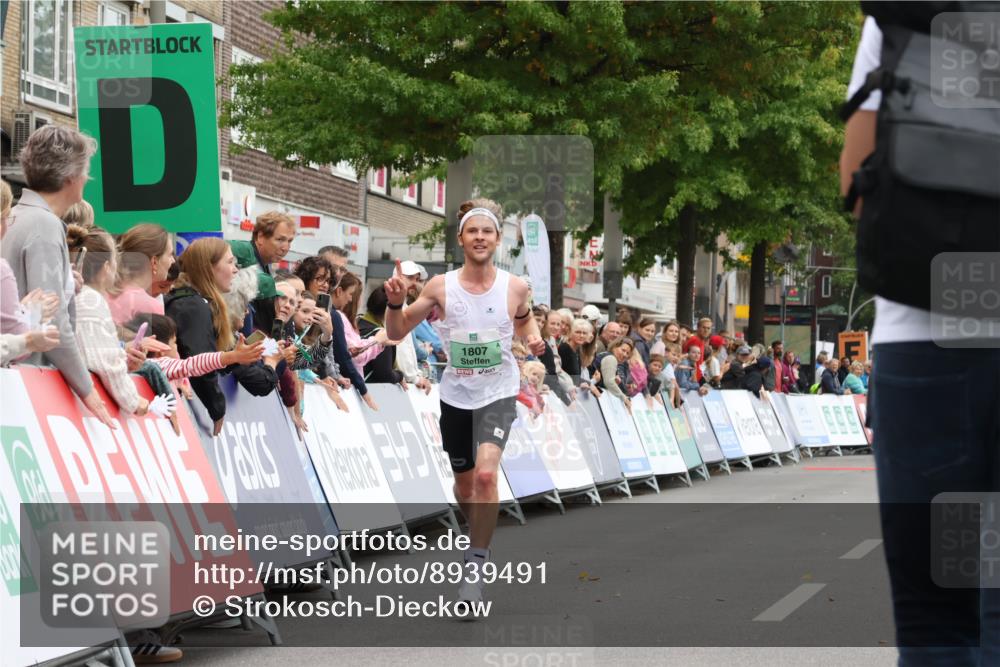 21.09.2025 - PSD Bank Halbmarathon Strokosch-Dieckow http://msf.ph/oto/8939491 21.09.2025 11:12:43 Ziel 1807 meine-sportfotos.de