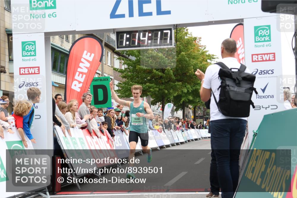 21.09.2025 - PSD Bank Halbmarathon Strokosch-Dieckow http://msf.ph/oto/8939501 21.09.2025 11:13:41 Ziel 1830 meine-sportfotos.de